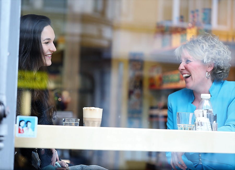 Carrie Schlachter, Concierge bei der Ledermann AG