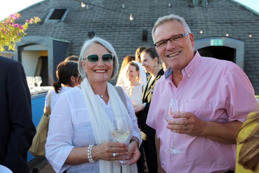 Zurich Kreis 8 Apero im Hotel Eden au lac